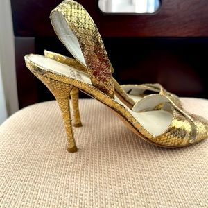 Stuart Weitzman gold heels great for wedding party cocktail holiday
